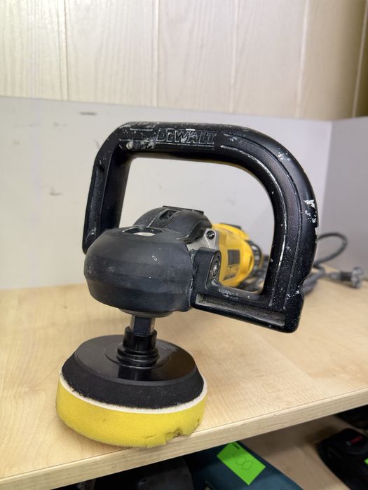 Polerka Dewalt DWP849X na kabel