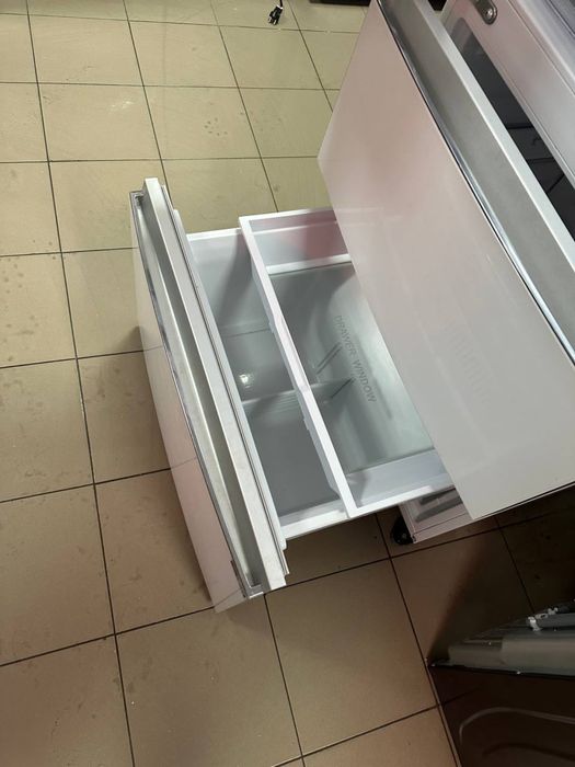 Холодильник Side-By-Side Haier A+++ 2023 рік