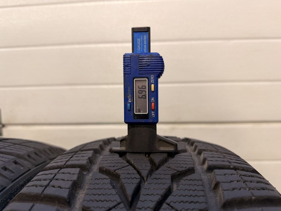 Opony zimowe Star Performer 215/55/18 99V