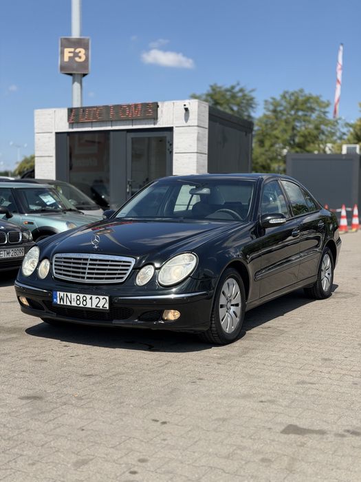 Mercedes-Benz E211 2.2D / automat / ładne wyposażenie / osiem lat w jednych rękach / nabita Klima / Alufelgi / czujniki parkowania / raty/gwarancja