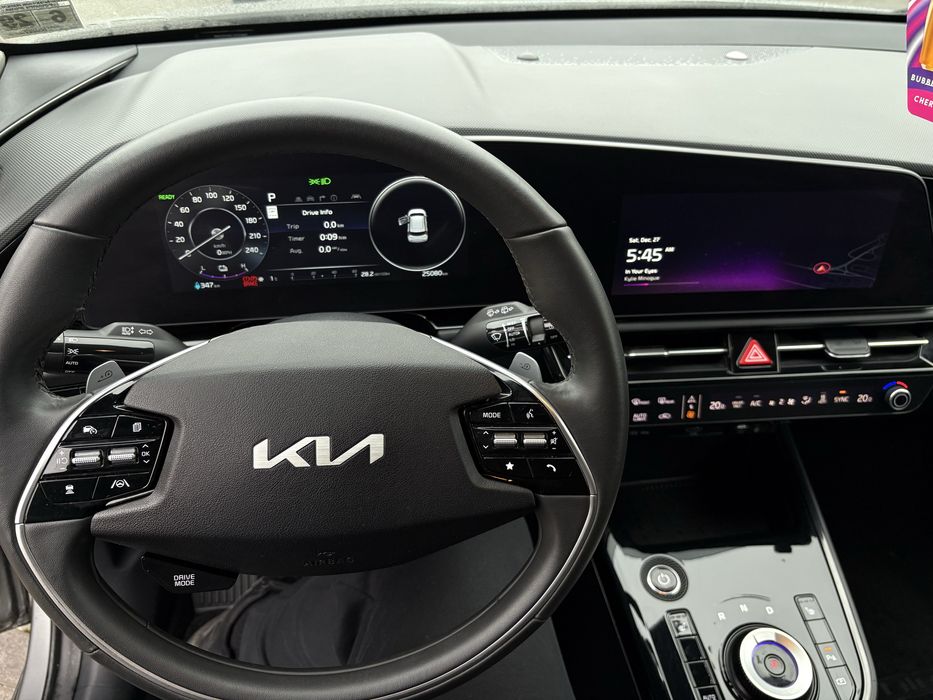 2024 kia niro ev 64квт wind європейський порт зарядки