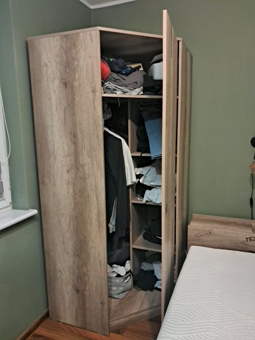 Zestaw mebli młodzieżowych