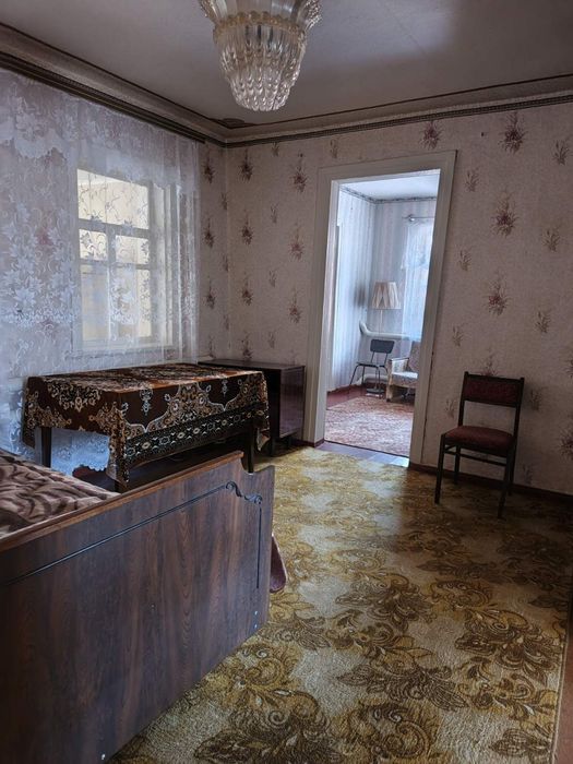 Продам добротний будинок