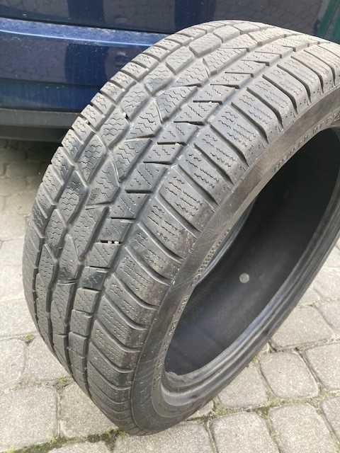 Opona zimowa Continental ContiWinterContact TS 830P 235 45 R18