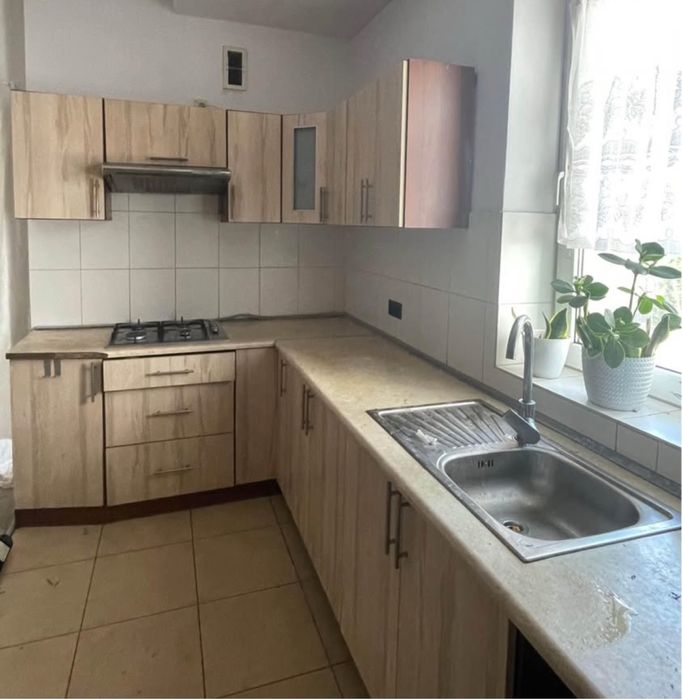 Meble kuchenne z wyposażeniem