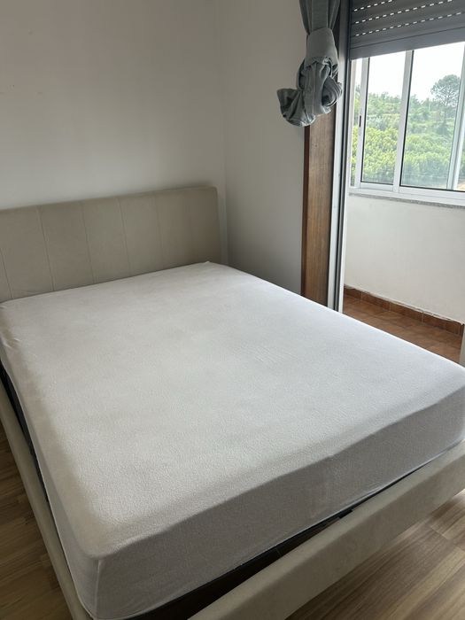 Colchao  semi novo 1,95 por 1,42