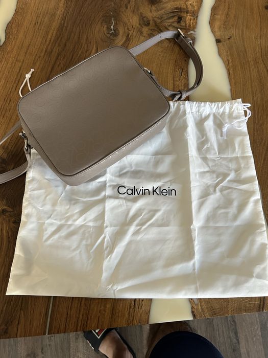 Bolsa Calvin Klein