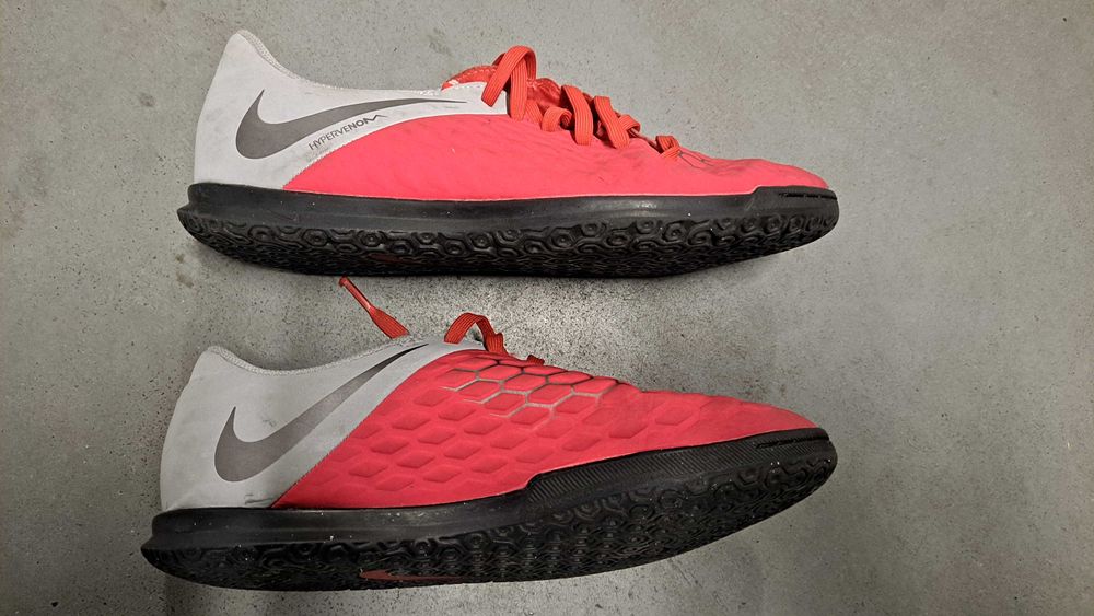 Buty dziecięce halówki