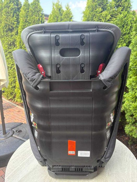 Автокрісло britax romer