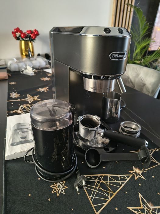 Ekspres do kawy DeLonghi