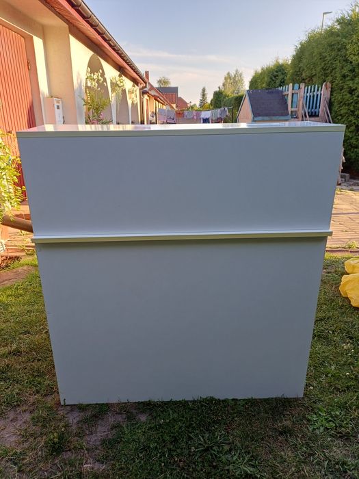 Meble kosmetyczne