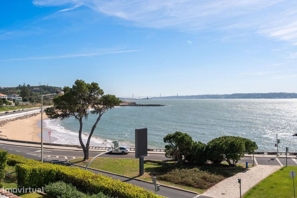 Apartamento T3 com jardim, Paço de Arcos, Oeiras