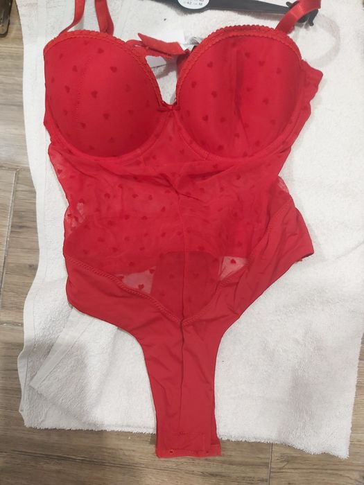 Body czerwone Nowe