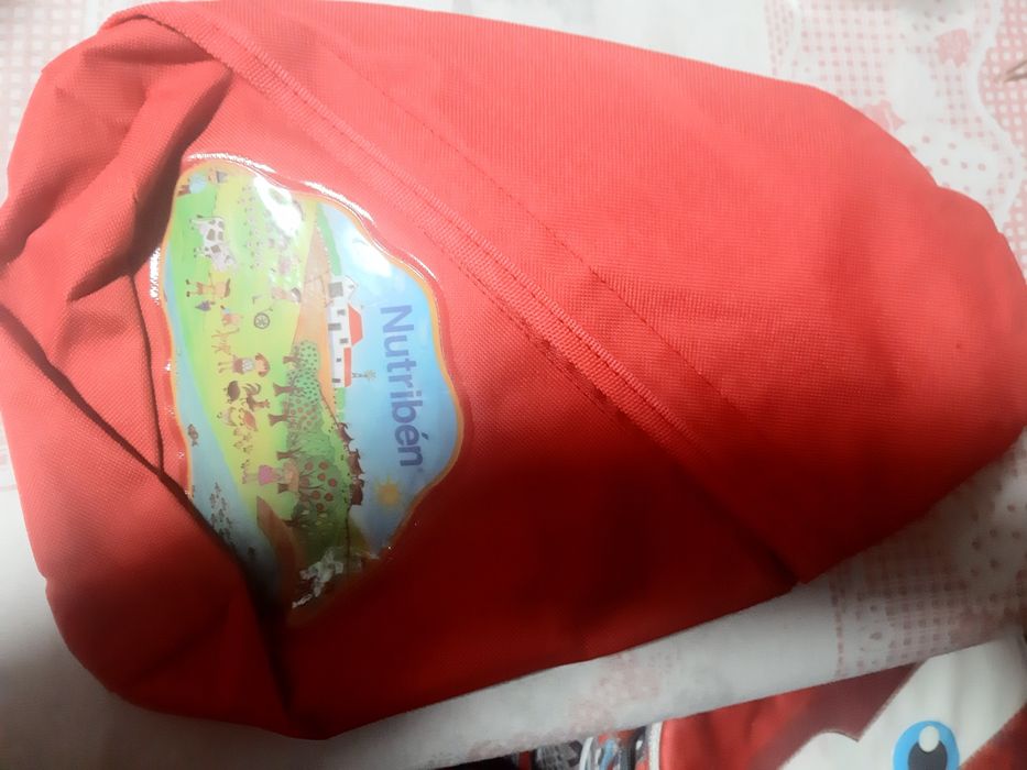 Lancheiras de criança e mochilas