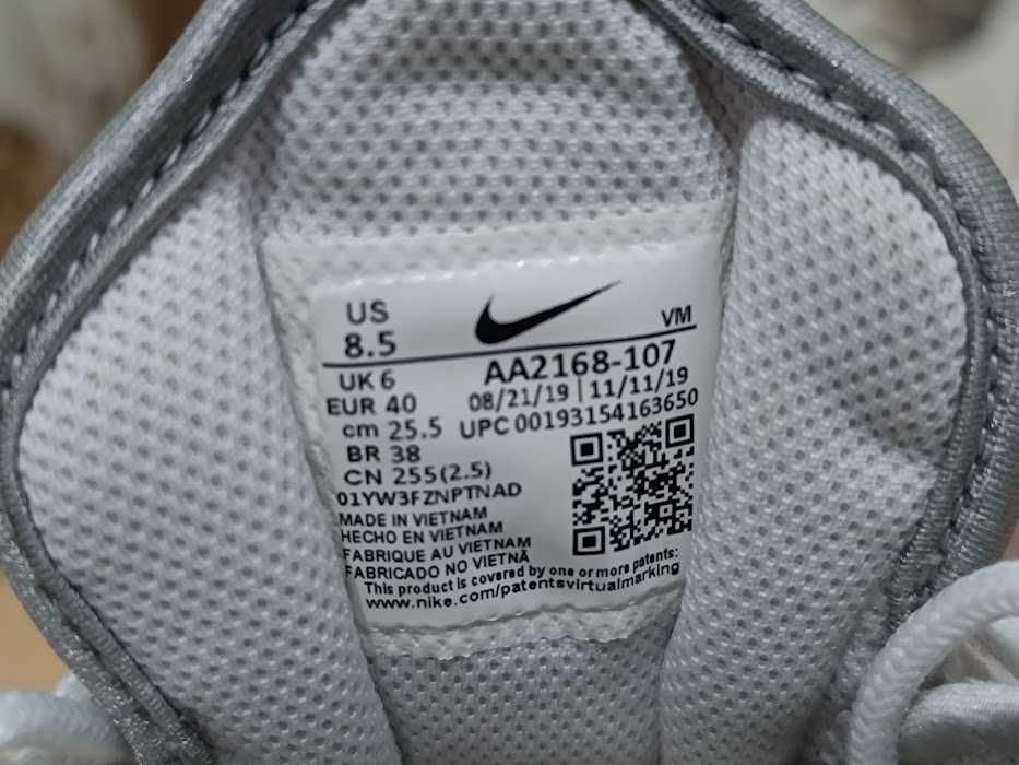 Кросівки Nike Air Max Axis ориг. 40р. AA2168-107