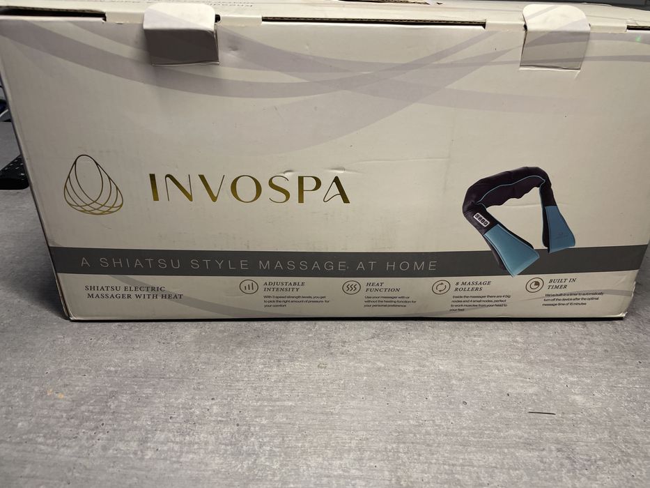 Elektryczny masażer do karku i ramion z ogrzewaniem Invospa