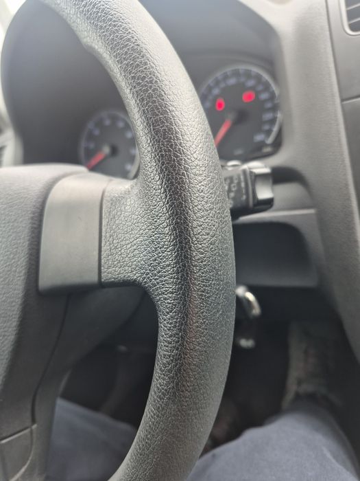 У продажу Голь5 Не фарбований ! Дуже гарний стан!