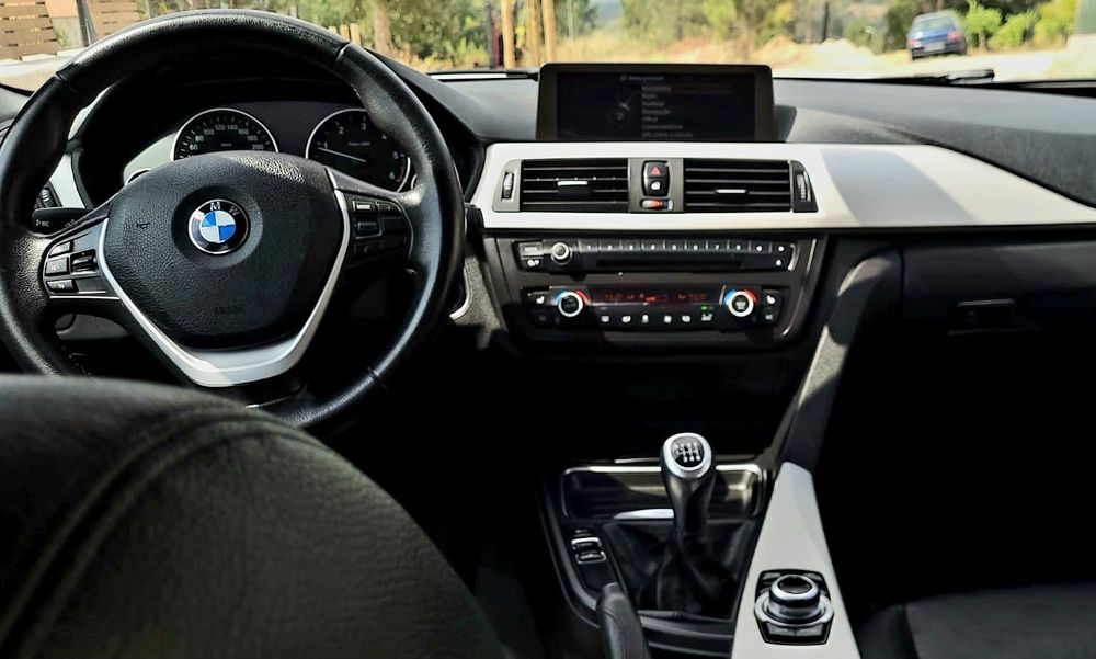 Bmw 320D pack luxury / 163 cv (2013)