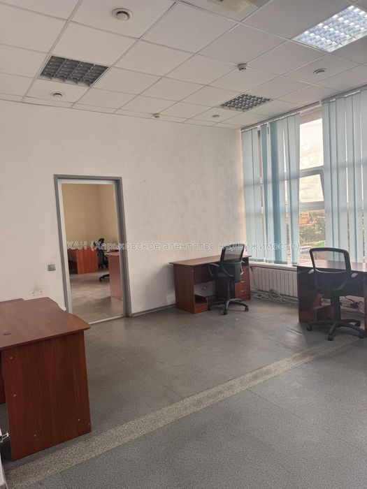 Оренда під офіс ,медичні послуги, навчальні курси в центрі