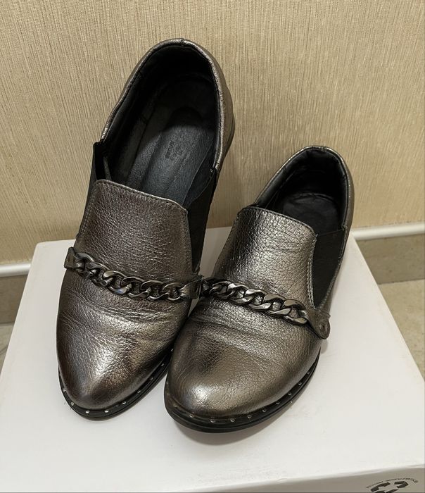 Кроссовки,лоферы,кожаная обувь женская,кросівки шкіряні,лофери,туфлі ш