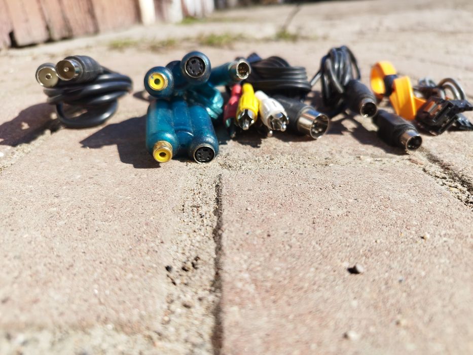 Przewody zasilające, podłaczeniowe do starych komputerów
