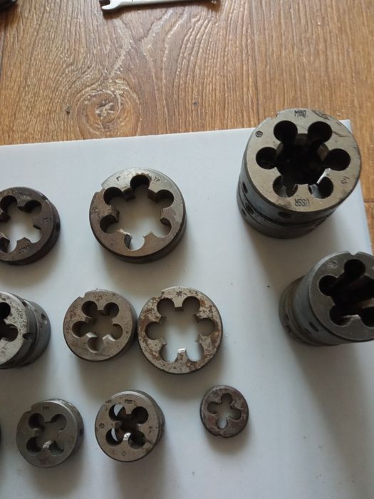 Продам плашки метчики ключи