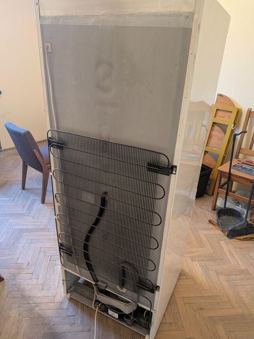 Sprawna lodówka Electrolux - super stan wizualny