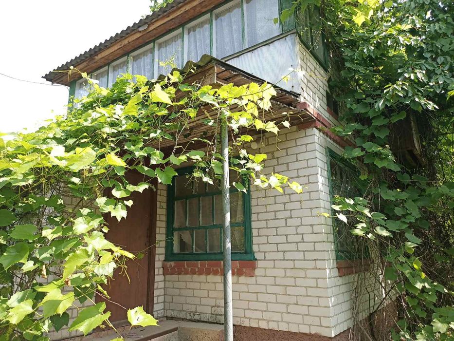 Гарна дача з балконом СТ Деснянка