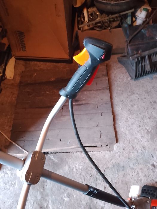 Бензокоса TAKMANN