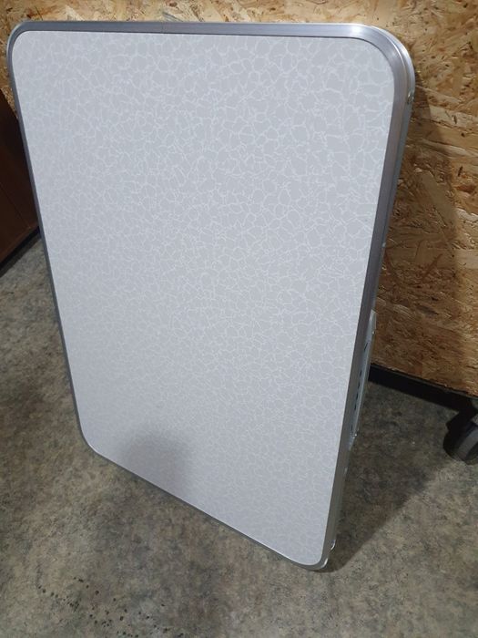 Стіл туристичний розкладний