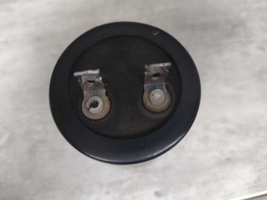 Конденсатор ёмкость ELNA CE-W 50v 15000 mf