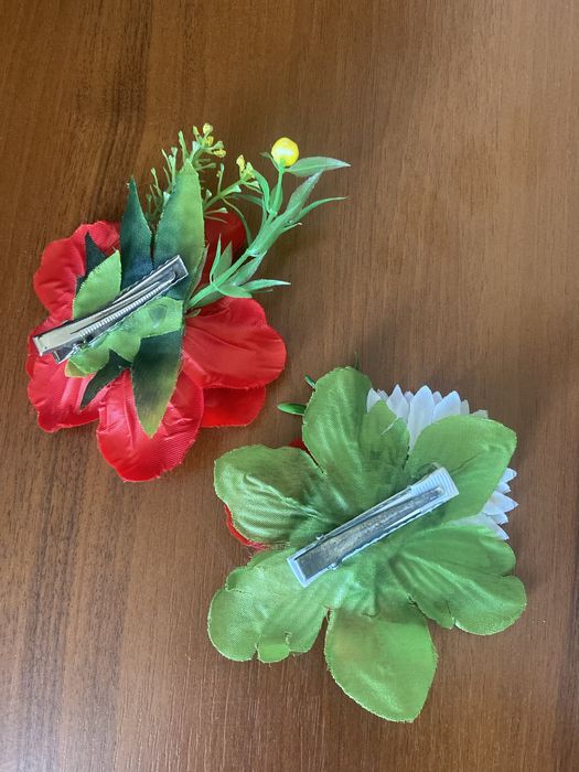 Заколки під вишиванку