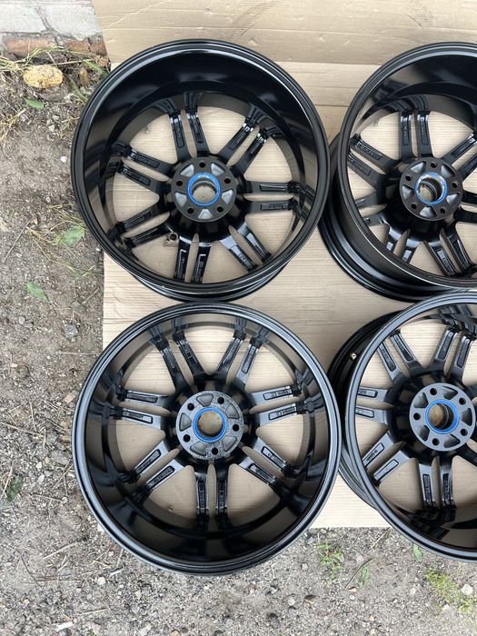 Диски AUDI Germany. R-18. 5*112. Et30. J8.0. Dia-66.6mm