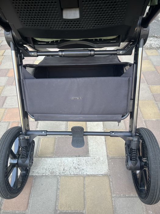 Дитяча коляска Carrello Omega 2 в 1 Зелена