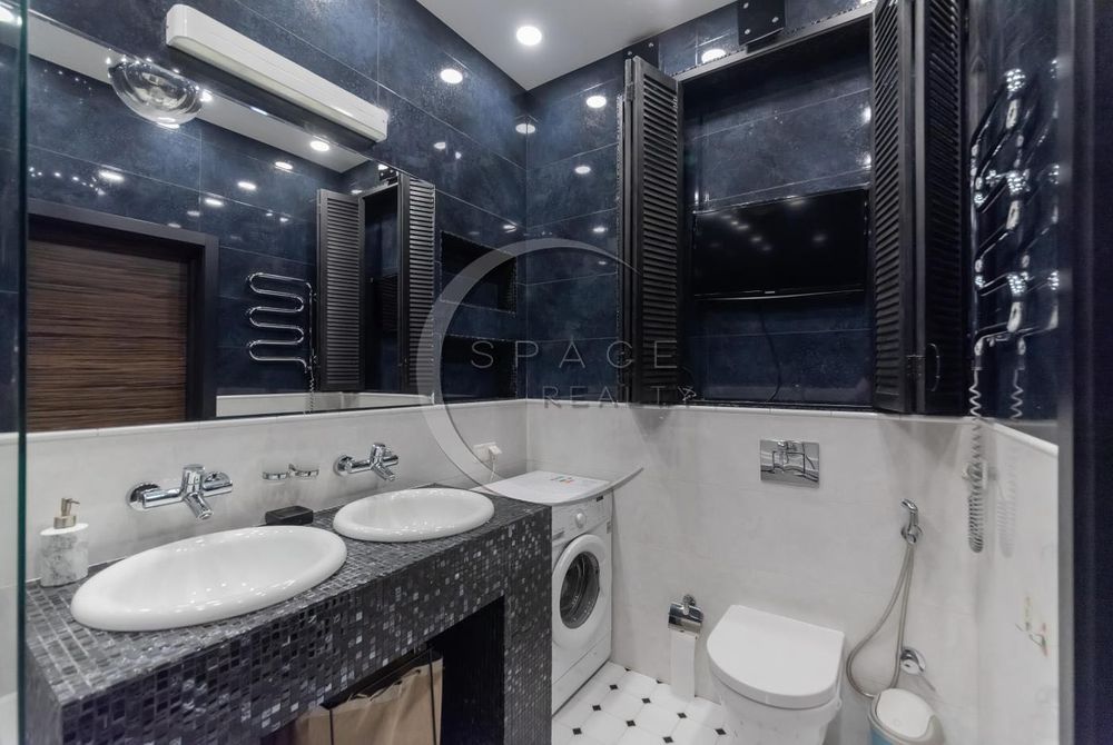 Продаж 3-ної Квартири Верхогляда 20 (Драгомирова) Новопечерські Липки