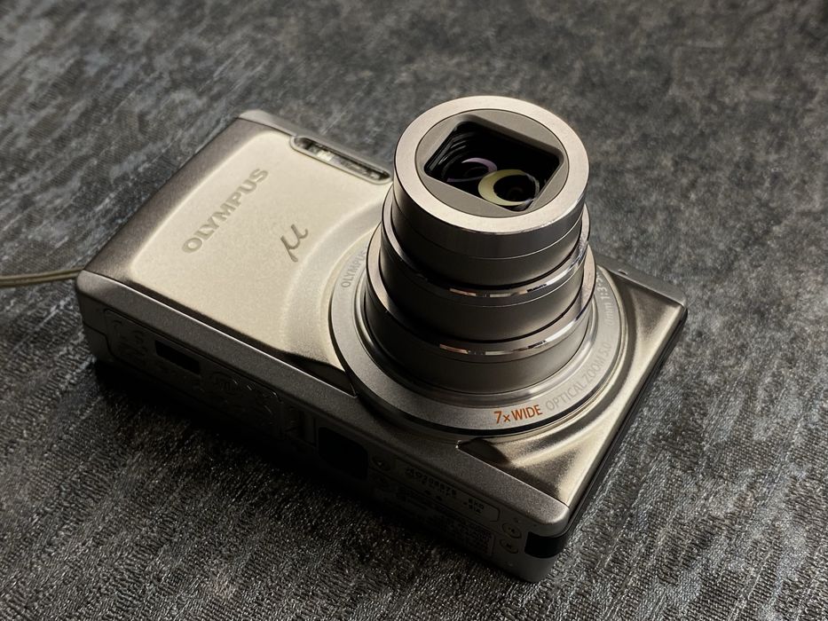 Olympus Mju/Stylus 7040 HyperCrystal View