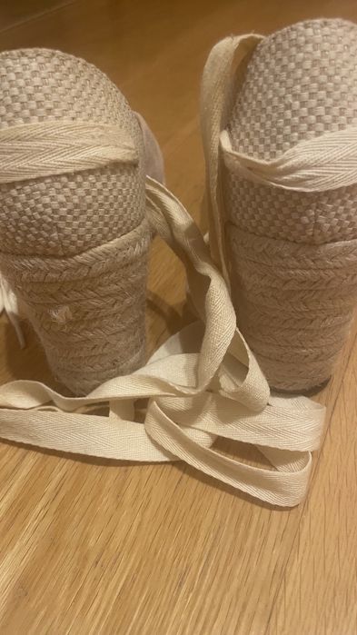 Sapatos de corda rosa claro