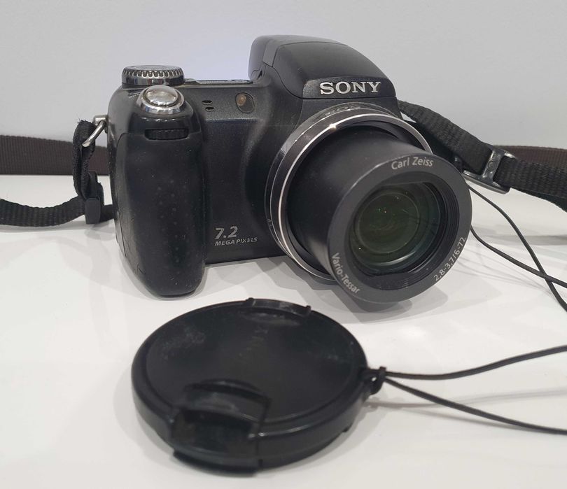 Aparat Fotograficzny SONY H5 + Karta 2GB + Pasek + Dekielek