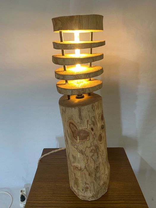 Peça de design candeeiro de pé