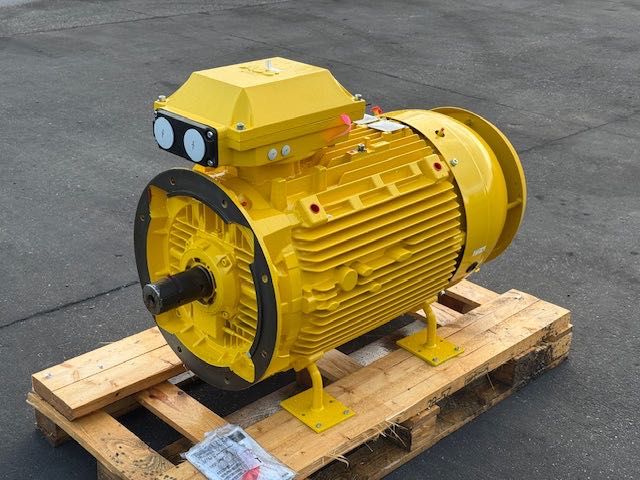 Silnik elektryczny trójfazowy ABB 110 kw /500v