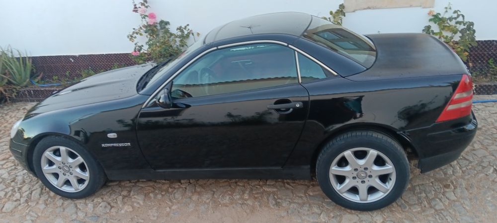 Vendo carro bem conservado