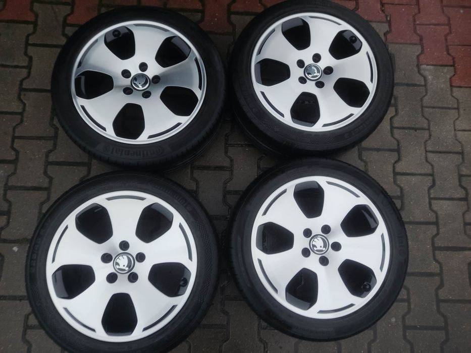 Komplet Koł skoda audi vw 17 5x112 et56 7,5j 57.1mm IDEALNE