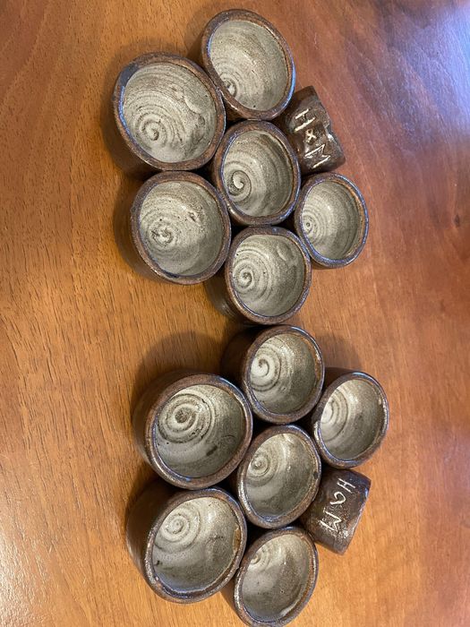 2: gliniana ozdoba/przybornik/świecznik/kwietnik