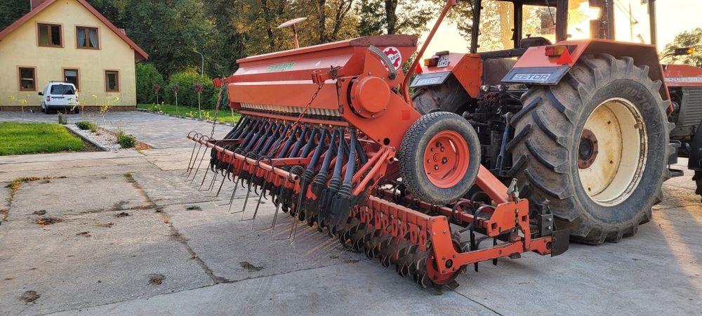 Agregat uprawowo siewny Famarol siewnik agregat