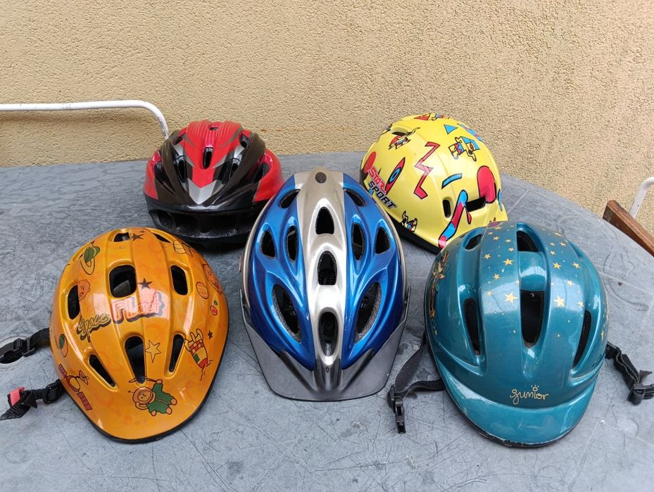 Capacete de ciclismo a 2€ cada um