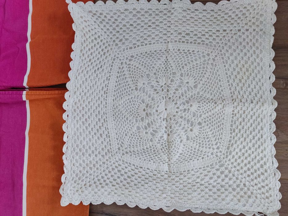 Poszewki dekoracyjne na poduszki Ikea