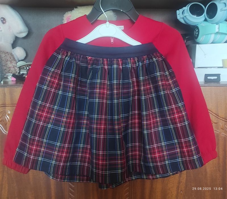 Костюм на дівчинку, кофта, спідниця