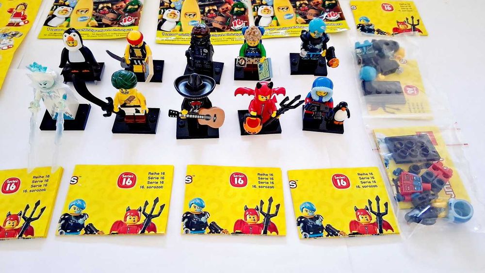 Lego 71013 Series 16 Minifiguras Doze colecção novas montadas