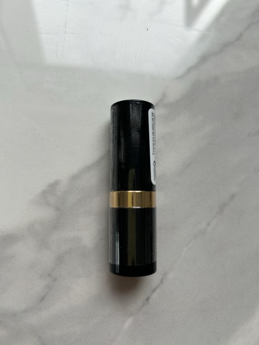 Pomadka Revlon Super Lustrous Lipstick apricot brzoskwiniowa szminka