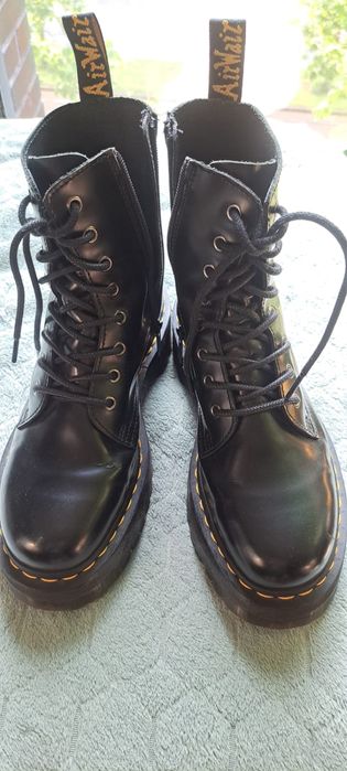 Dr. Martens Jadon 41